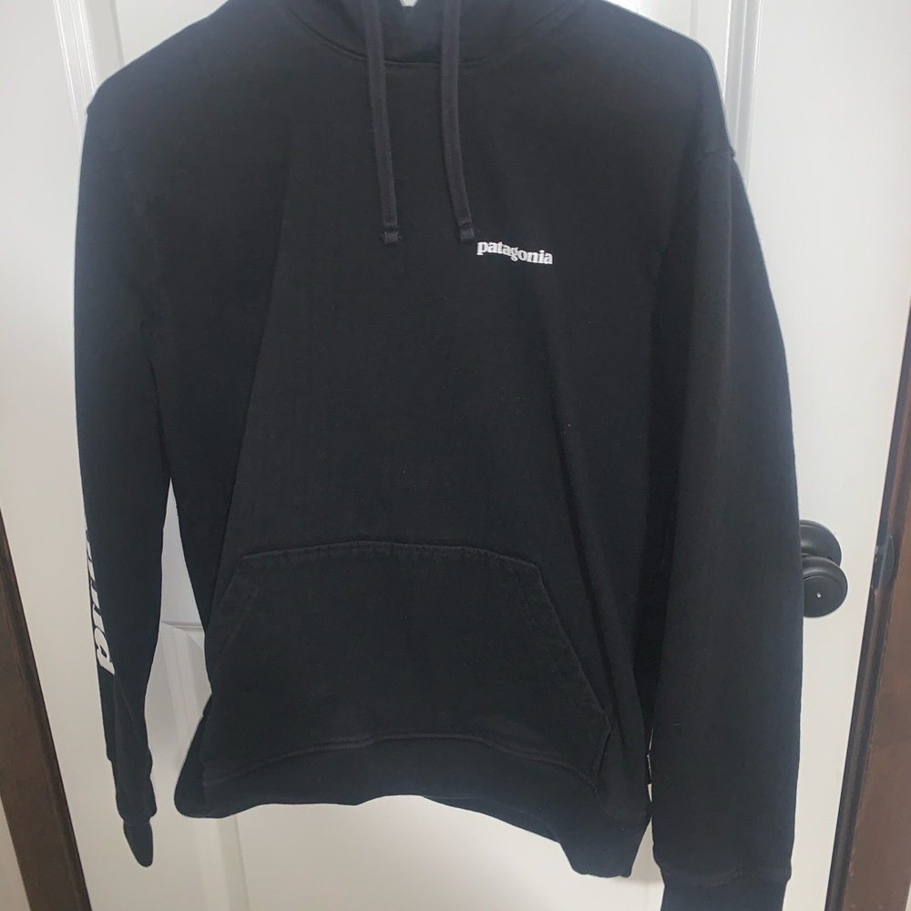 Patagonia sweatshirt
